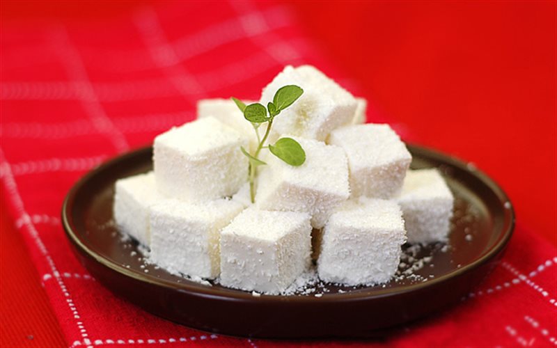 Ngày nắng lên hãy thử ngay món bánh tuyết ngon “lịm tim” này nhé